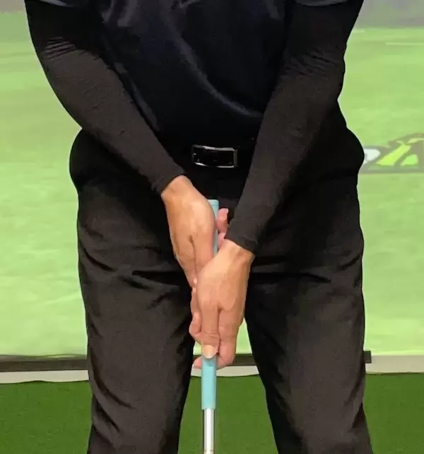 パター,クロスハンドグリップ