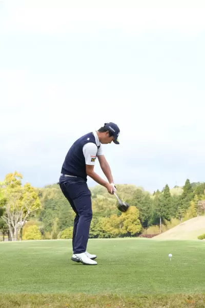 星野陸也,ドライバースイング,ダウンスイング