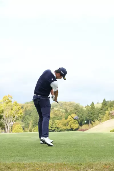 星野陸也,ドライバースイング,フォロースイング