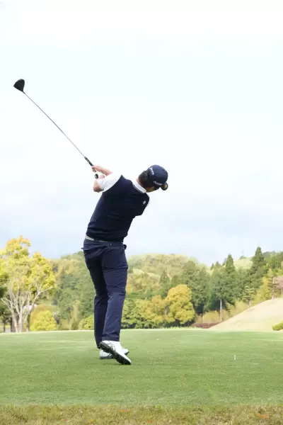 星野陸也,ドライバースイング,フォロースイング