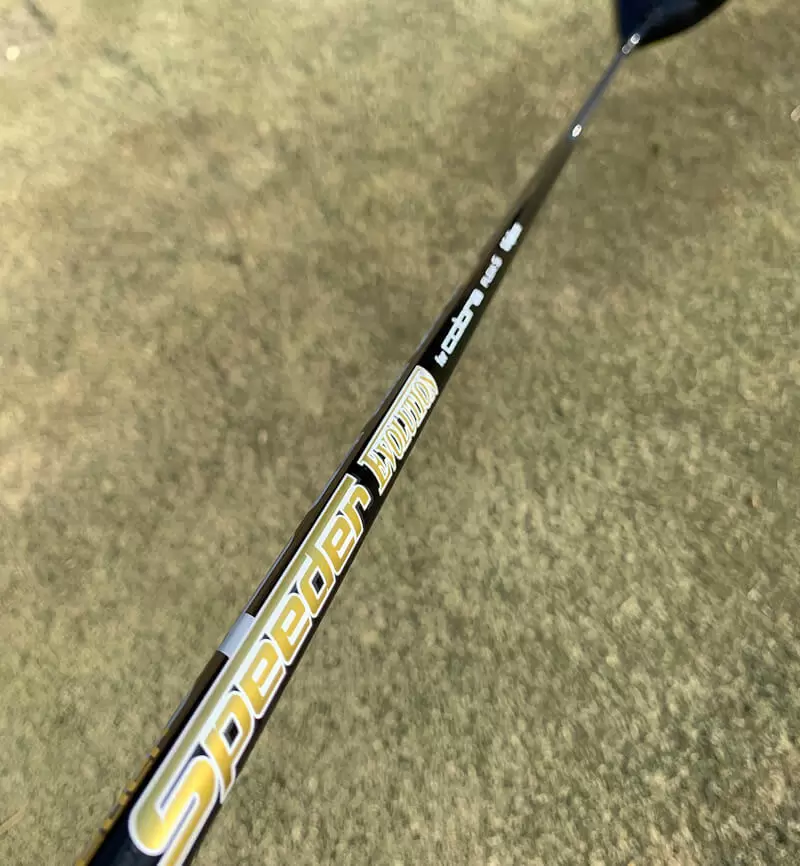 Speeder Evolution for Cobraのクラブに入ったロゴアップ写真