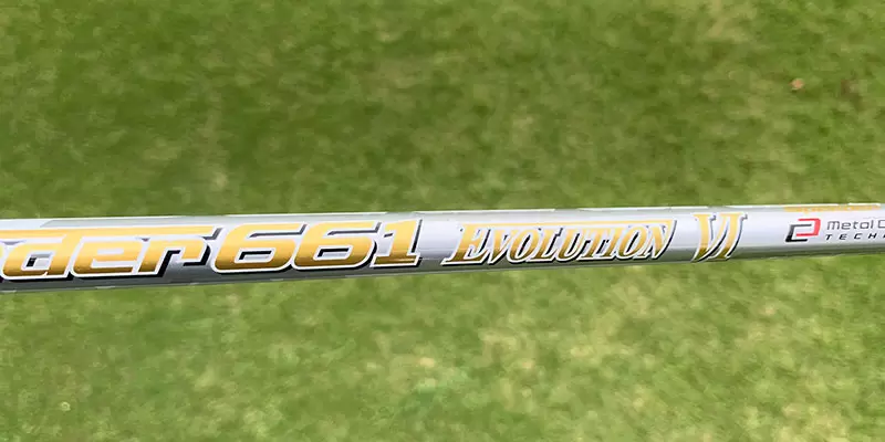 スピーダーエボリューション6のロゴアップ写真