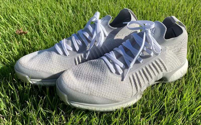 ニットタイプのシューズTOUR360 XT プライムニットの写真