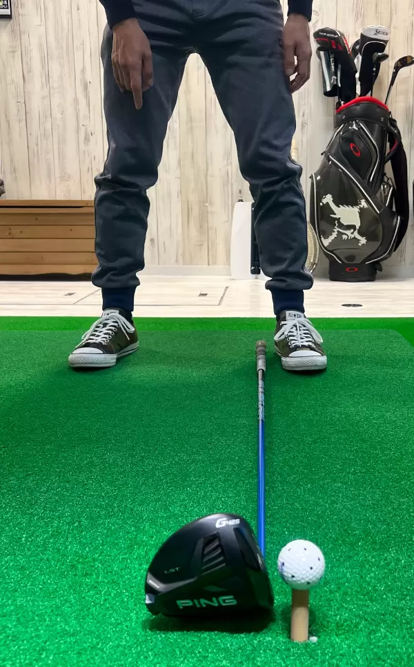 ドライバー,身体がブレない足幅,スタンス