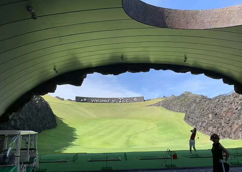 吉井カントリークラブの練習場の写真