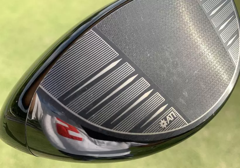 TSi3のヘッド部分アップ写真