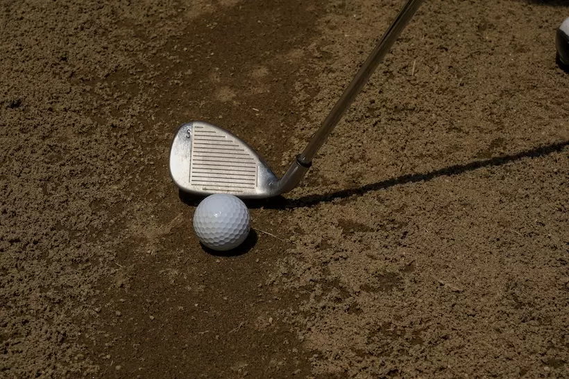 バンカーショット,ウェッジ,ゴルフボール