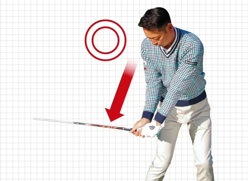 腕を正しく下ろしローテーションさせるには顔を残すことが大事。上体が開かずスムーズに腕を振れる。