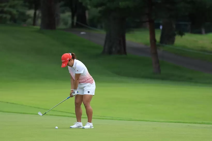 畑岡奈紗アプローチ｜バックスイング①