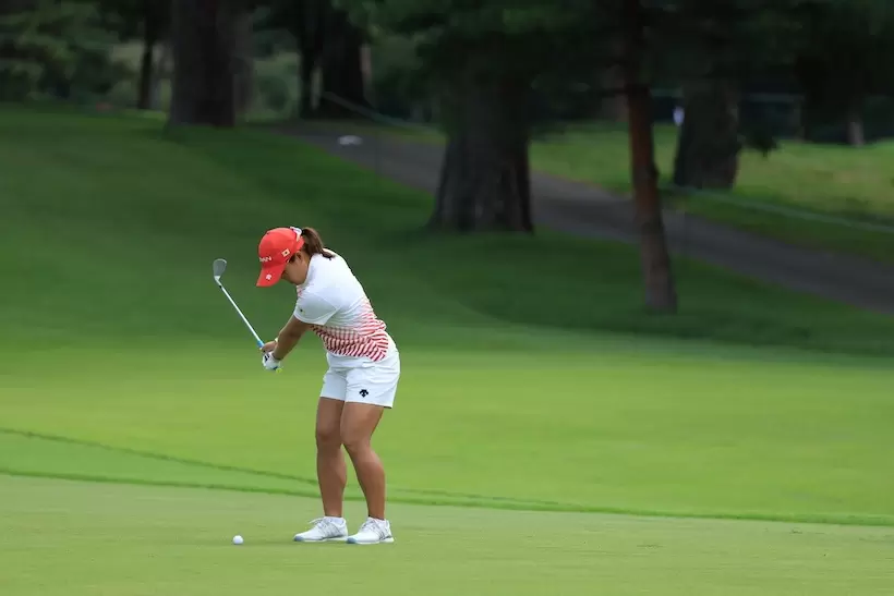 畑岡奈紗アプローチ｜バックスイング②