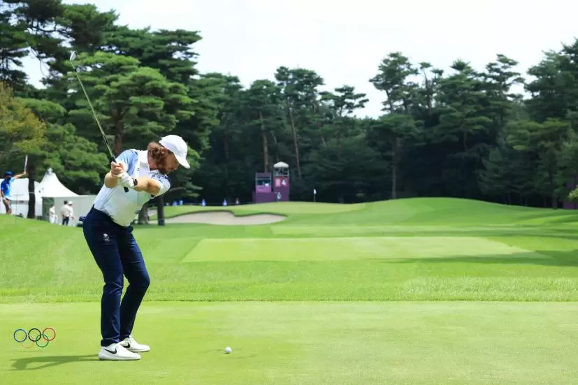 トミー・フリートウッドのアイアン後方連続写真【2020東京五輪・R3】（2021年）