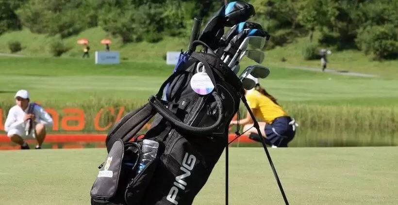 キャディバッグ