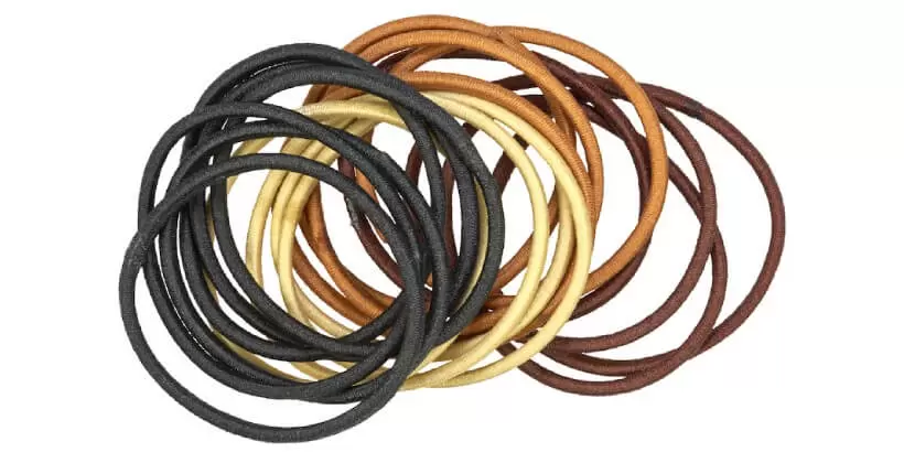 髪をまとめるゴム・シュシュ