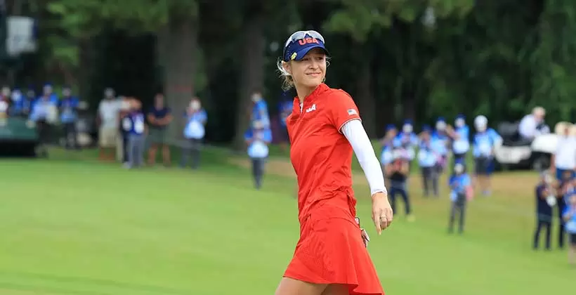 ネリー・コルダのアプローチショット連続写真【2020東京五輪・R4】（2021年）