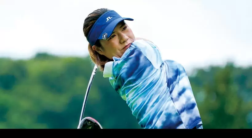 女子プロ連続写真｜女子プロのドライバーテクニック（3/3）