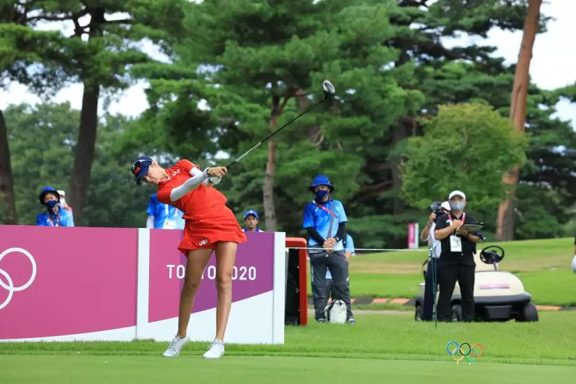 ネリー・コルダのドライバー連続写真【2020東京五輪・R4】（2021年）