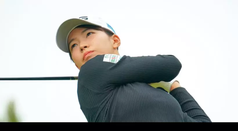 2021女子プロ連続写真｜女子プロのアプローチテクニック