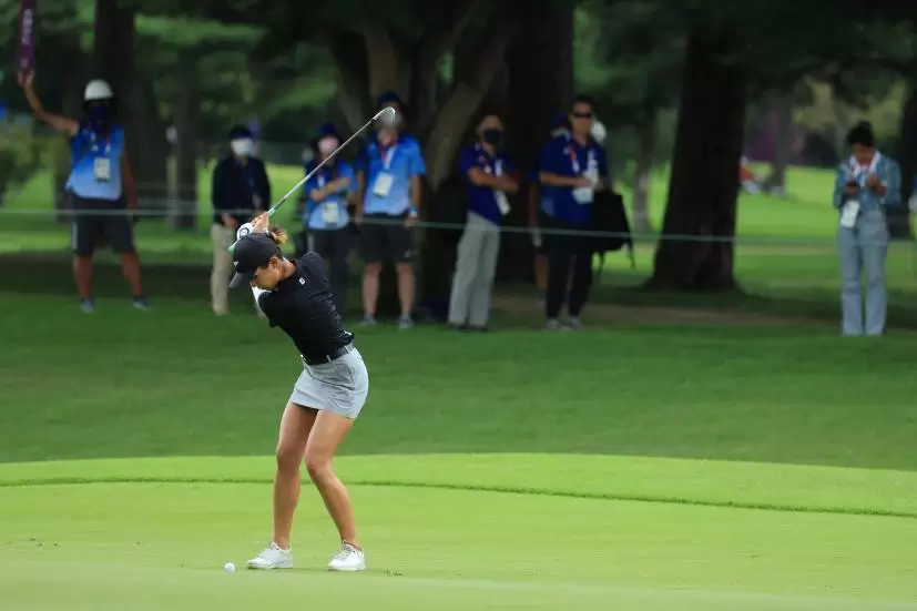 リディア・コのアプローチショット連続写真【2020東京五輪・R4】（2021年）