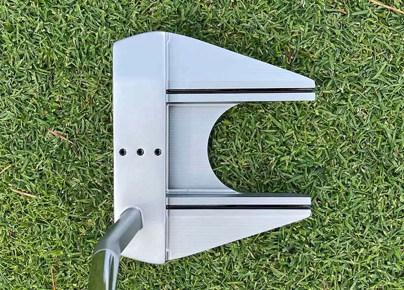 やっぱ「ツノ」は、とても目標方向に構えやすい形状ですね～。