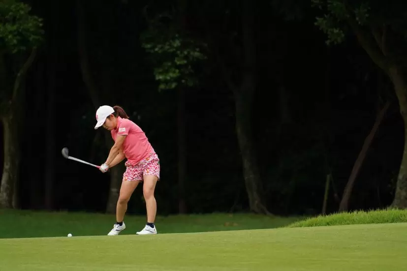 古江彩佳のフェアウェイウッド連続写真【2021年アース・モンダミンカップ・R4】