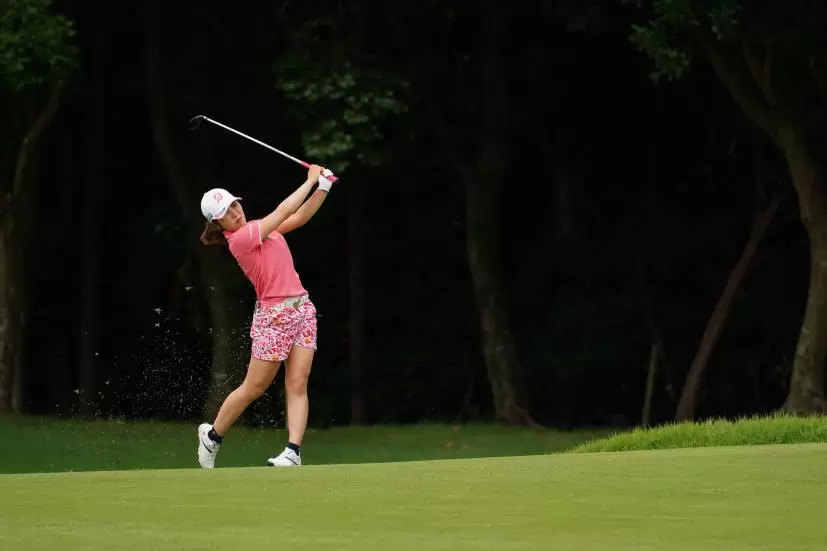 古江彩佳のフェアウェイウッド連続写真【2021年アース・モンダミンカップ・R4】