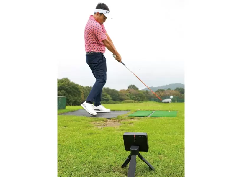 気になるギア｜ポータブル弾道計測器「ガーミン アプローチR10」衝撃価格7万4800円