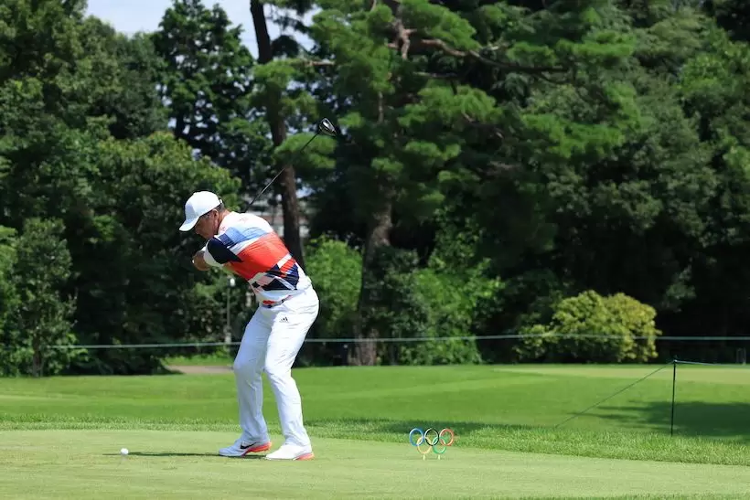 ポール・ケーシーのドライバー　ダウンスイング①