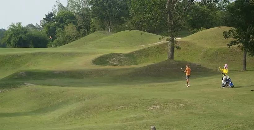 ゴルフ,アンジュレーション