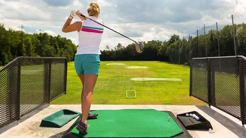 ゴルフ,打ちっぱなし,服装