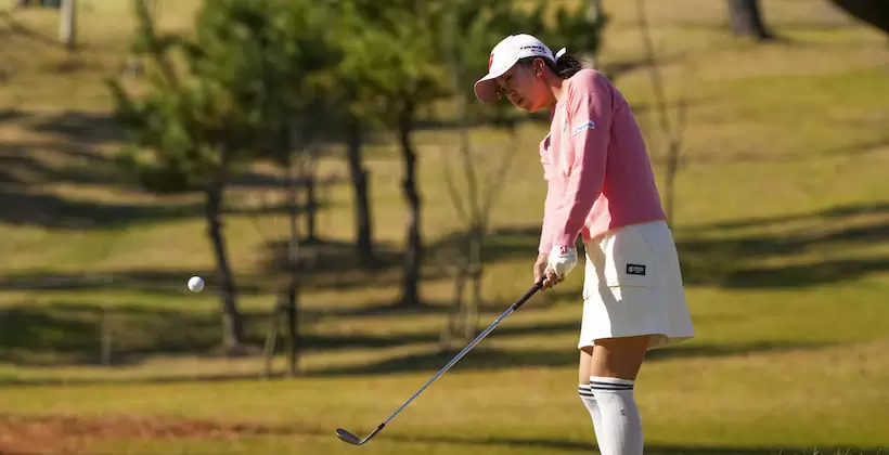 堀琴音のアイアン連続写真【2021年アース・モンダミンカップ】