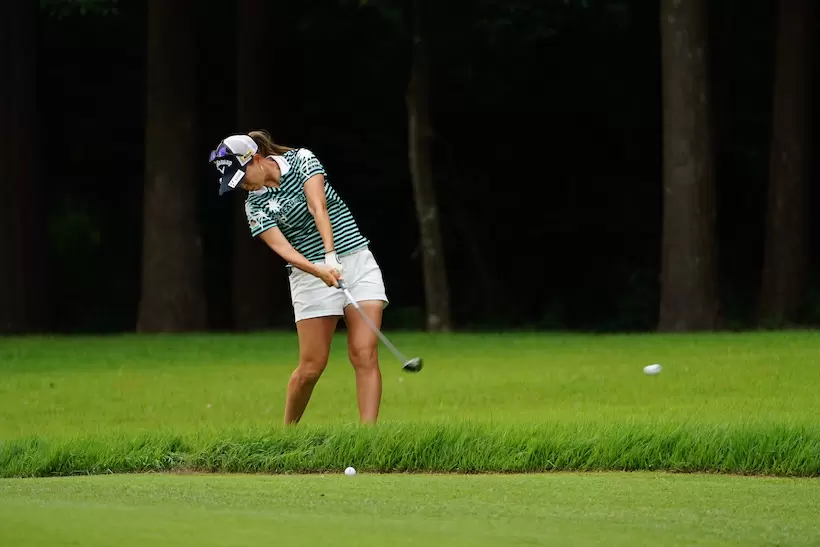 上田桃子のユーティリティ（ラフ）　フォロー①