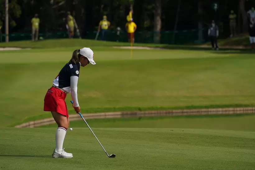 吉田優利のアプローチ　アドレス