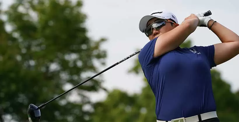 申ジエのアイアン（ラフ）連続写真【2021年アース・モンダミンカップ・R4】