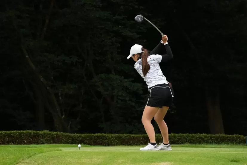 菊地絵理香のドライバースイング連続写真【2021年アース・モンダミンカップ・R4】