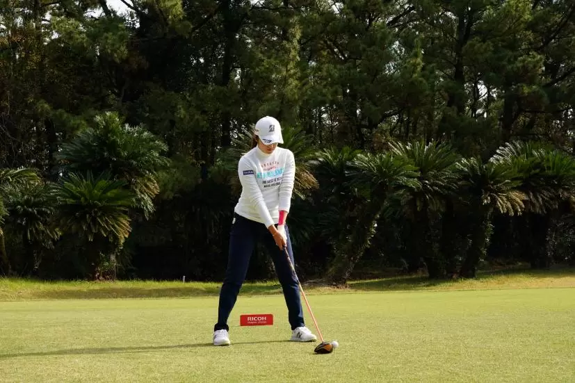 稲見萌寧のドライバースイング連続写真【2021年JLPGAツアーチャンピオンシップリコーカップ】