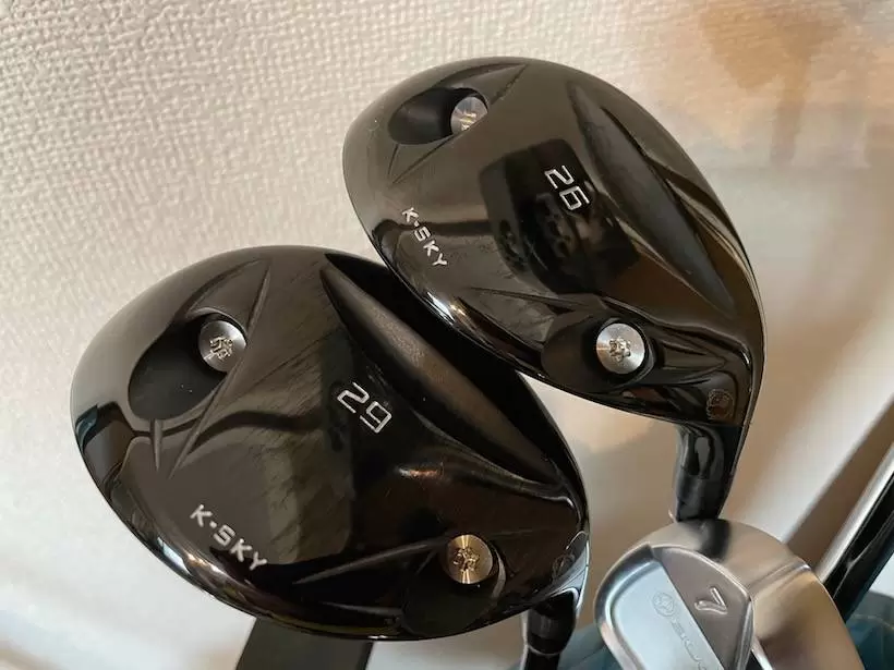 T島氏が以前使用していたという26度、29度のユーティリティ