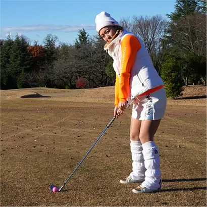 アドレス自体は通常のショットとまったく同じ。