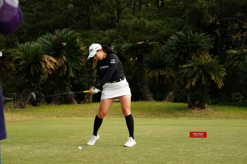 小祝さくらのドライバースイング連続写真【2021年JLPGAツアーチャンピオンシップリコーカップ】