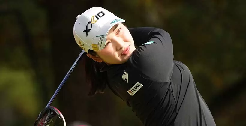 小祝さくらのドライバースイング連続写真【2021年JLPGAツアーチャンピオンシップリコーカップ】