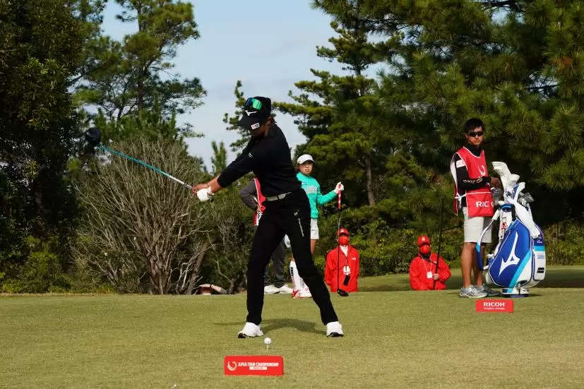 原英莉花のドライバースイング連続写真【2021年JLPGAツアーチャンピオンシップリコーカップ】