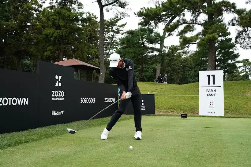 コリン・モリカワのドライバー　ダウンスイング③