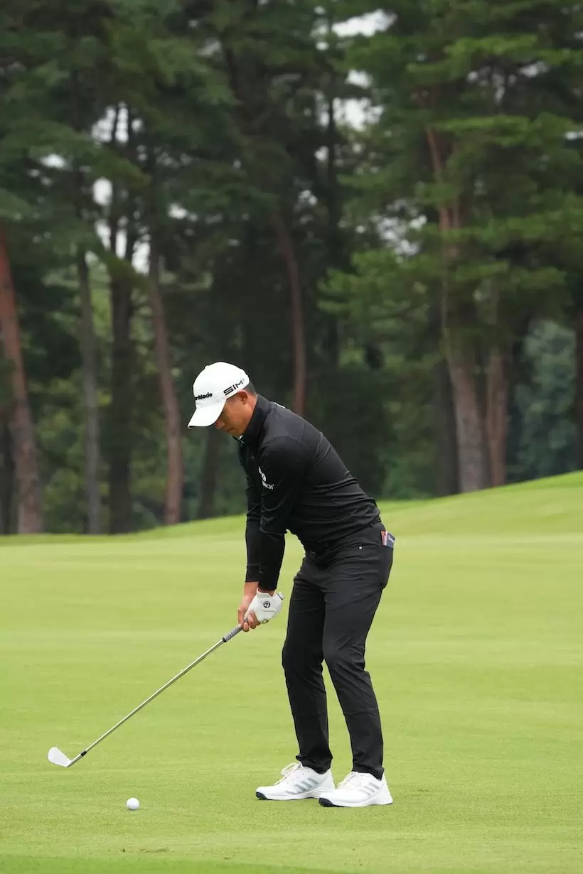 コリン・モリカワのアイアンスイング　バックスイング①