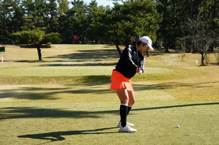 三ヶ島かなのフェアウェイウッドスイング（ティーショット）連続写真【2021年JLPGAツアーチャンピオンシップリコーカップ】