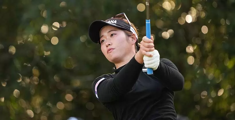 植竹希望のアイアンスイング（前方）連続写真【2021年JLPGAツアーチャンピオンシップリコーカップ】