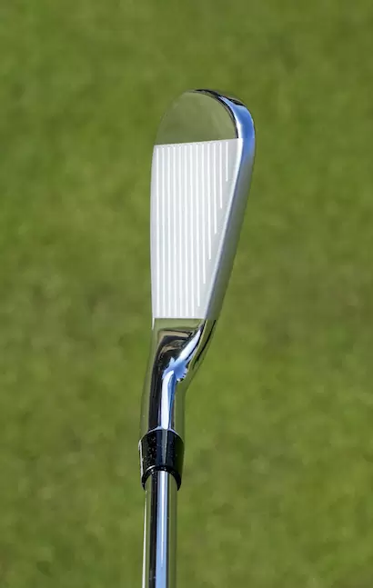 キャロウェイ「ローグSTプロアイアン」