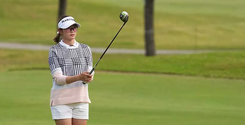 原英莉花のフェアウェイウッドスイング(斜め前方)連続写真【2022年ダイキンオーキッドレディスゴルフトーナメント】