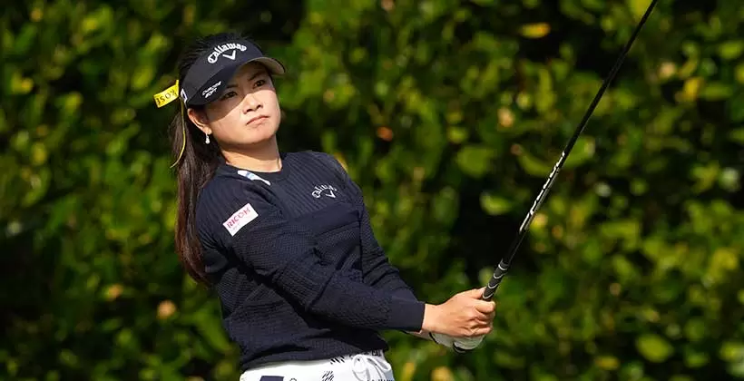 河本結のドライバースイング(後方)連続写真【2022年ダイキンオーキッドレディスゴルフトーナメント】