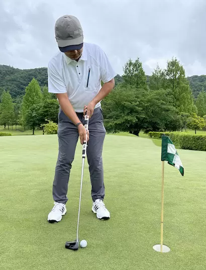 アームロック式パター