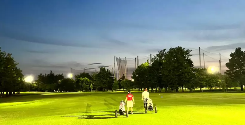 ナイターゴルフ,ゴルフ女子