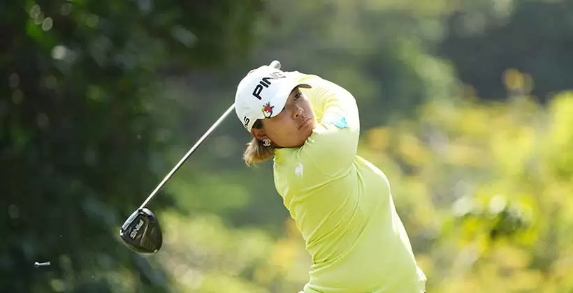 鈴木愛のドライバースイング(斜め前方)連続写真【2022年ダイキンオーキッドレディスゴルフトーナメント】